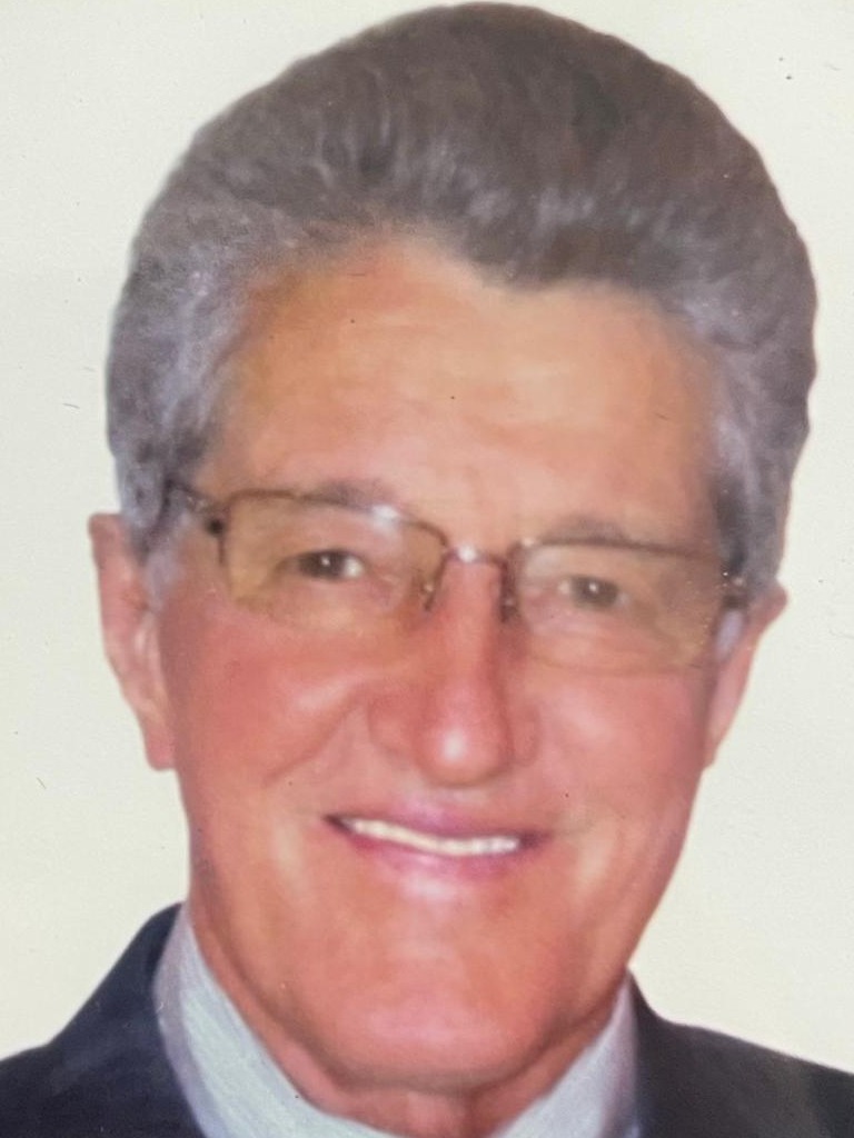 Camilo M. Zandonadi - Não Identificado